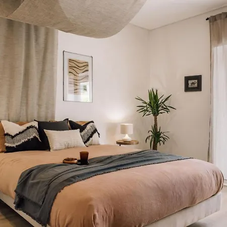 Apartman Dujal - 2 Bedrooms And Terrace In Lapa *