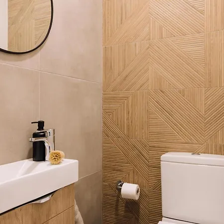 Dujal - 2 Bedrooms And Terrace In Lapa * Lisbon