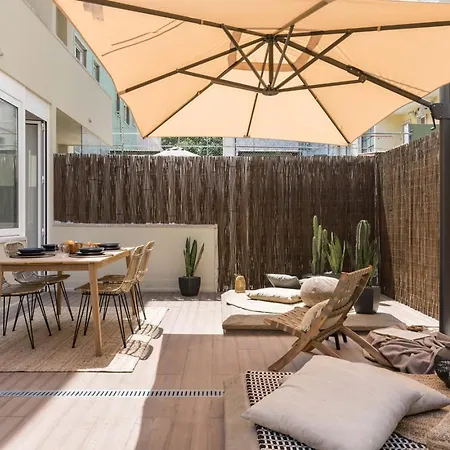 아파트 Dujal - 2 Bedrooms And Terrace In Lapa 리스본