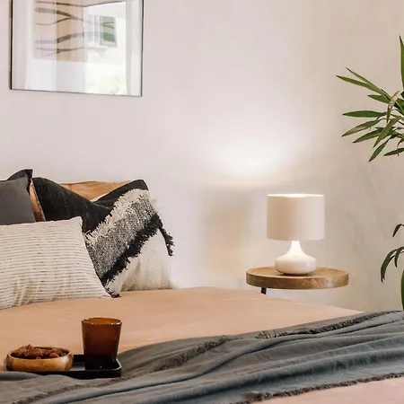 Apartment Dujal - 2 Bedrooms And Terrace In Lapa Lisbon