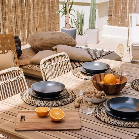 Dujal - 2 Bedrooms And Terrace In Lapa Лиссабон